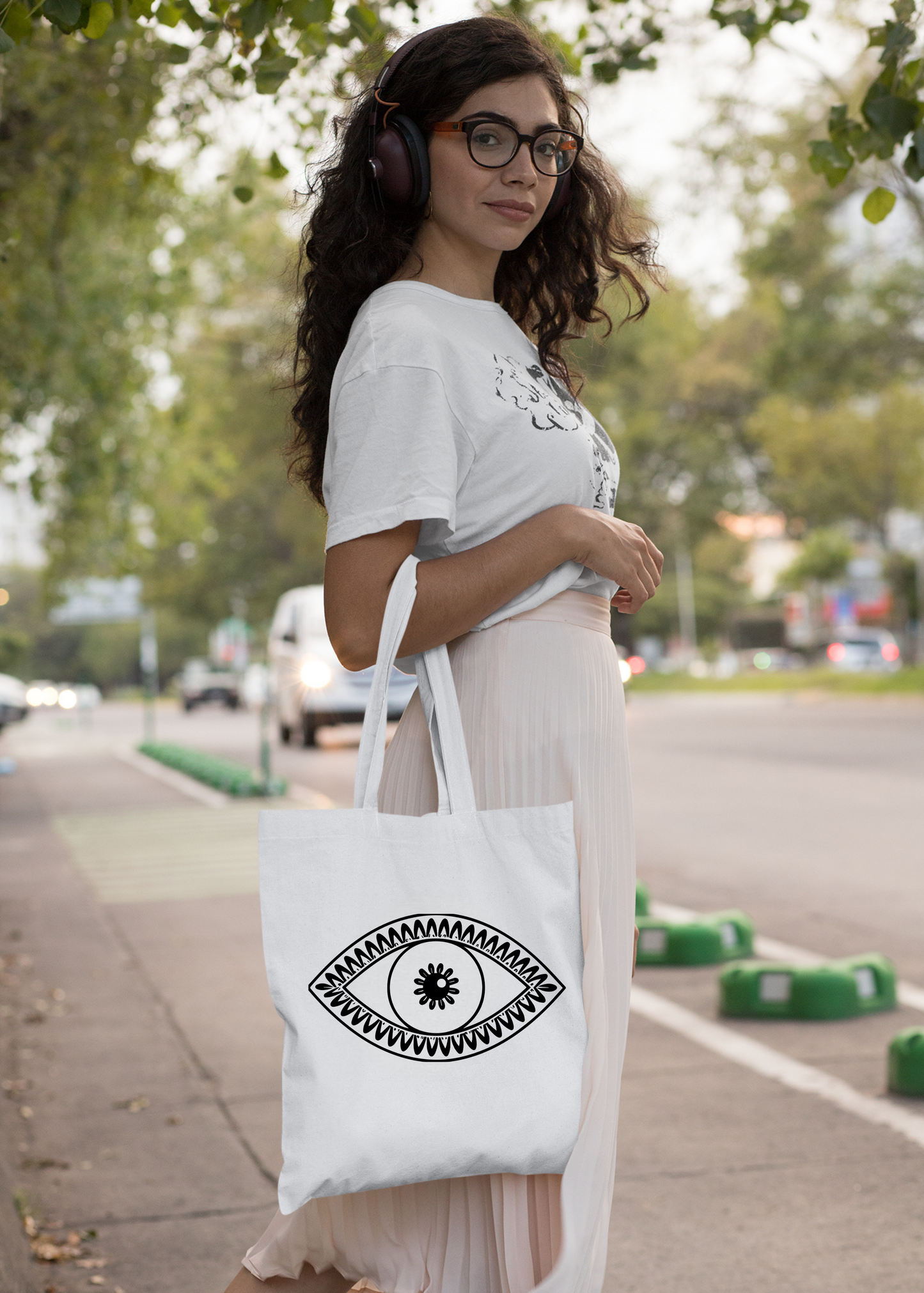 EYE by MIGA carry Bags
