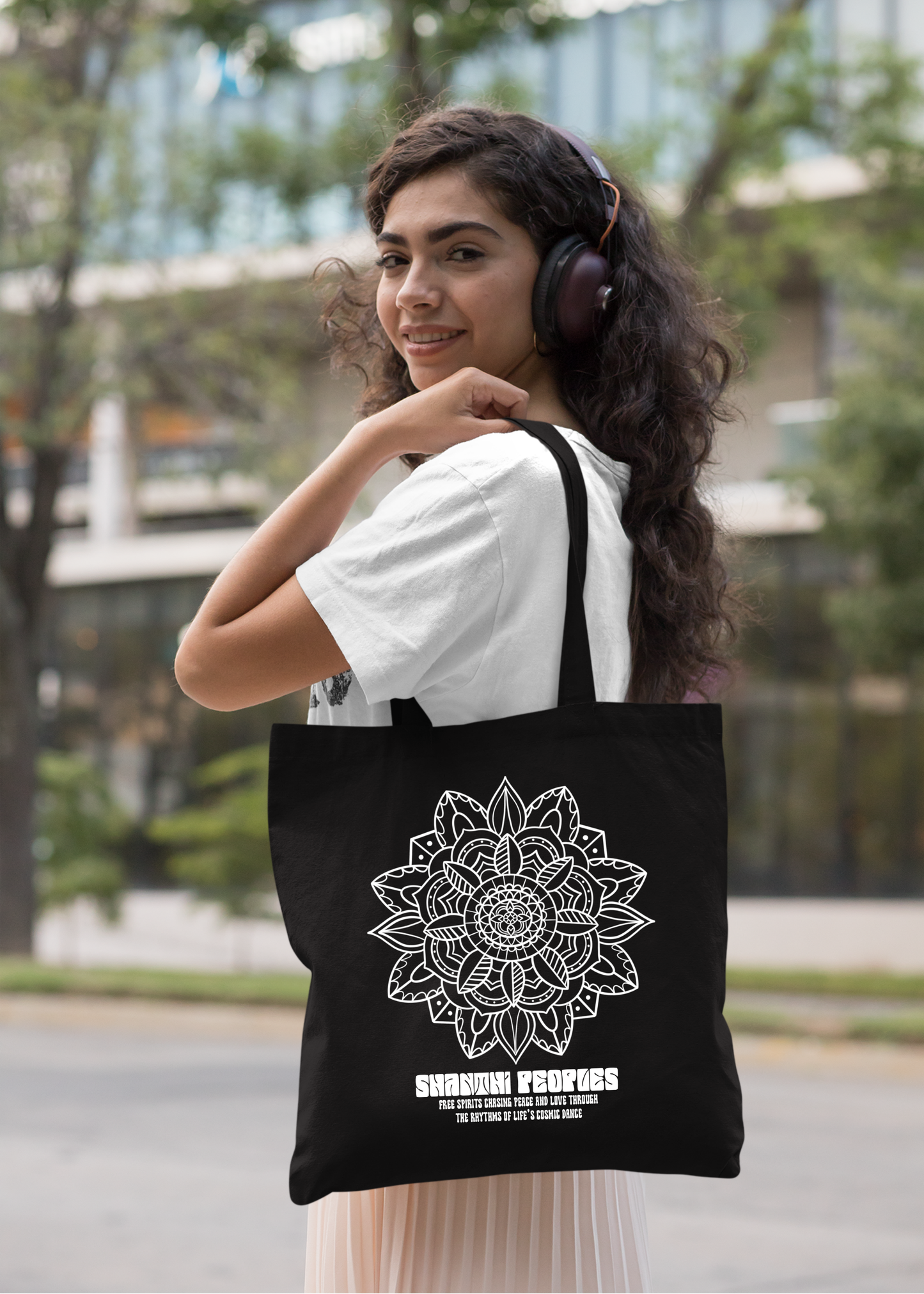 Shanti people by MIGA carry Bags