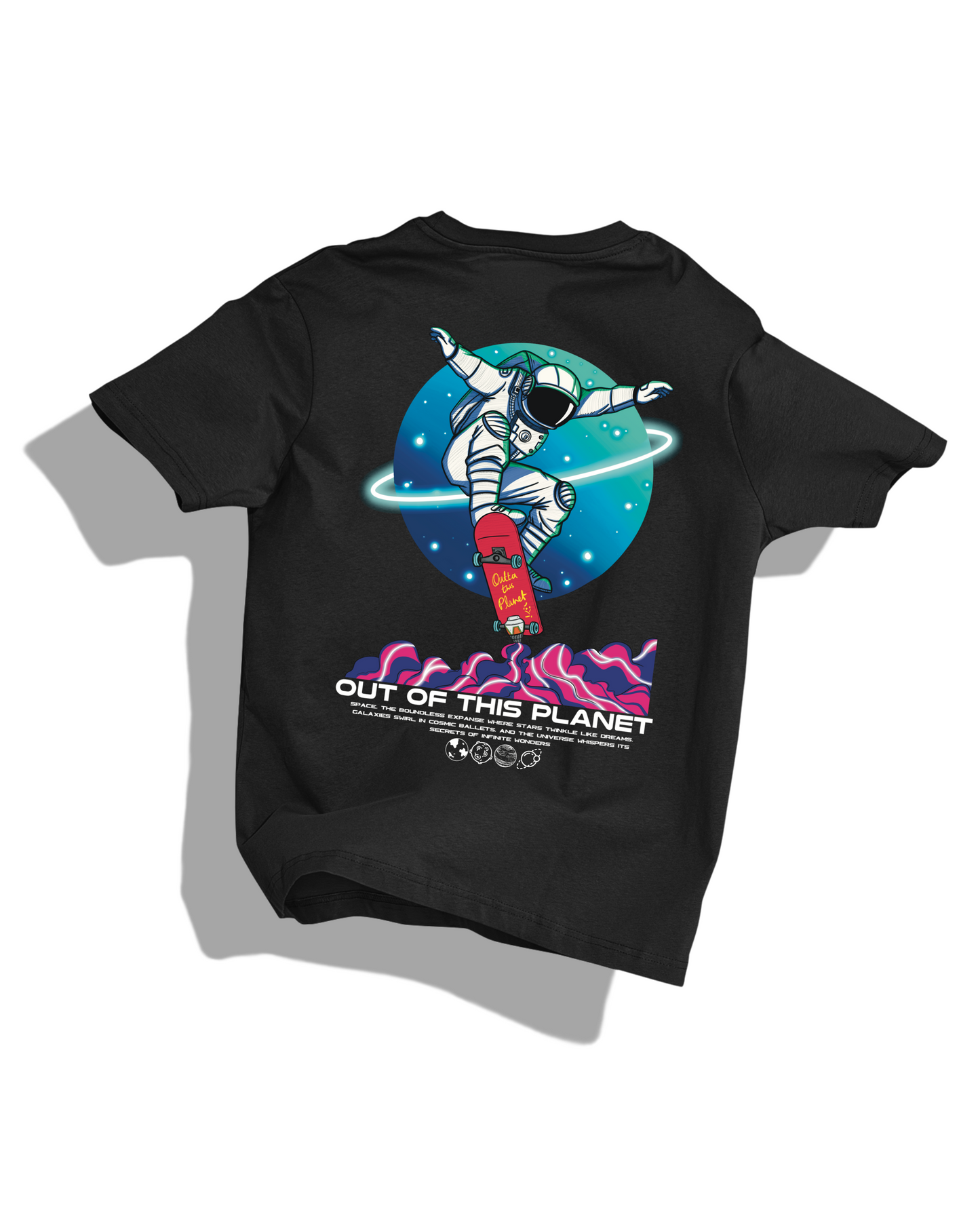 Out of the planet- Oversized T-shirt