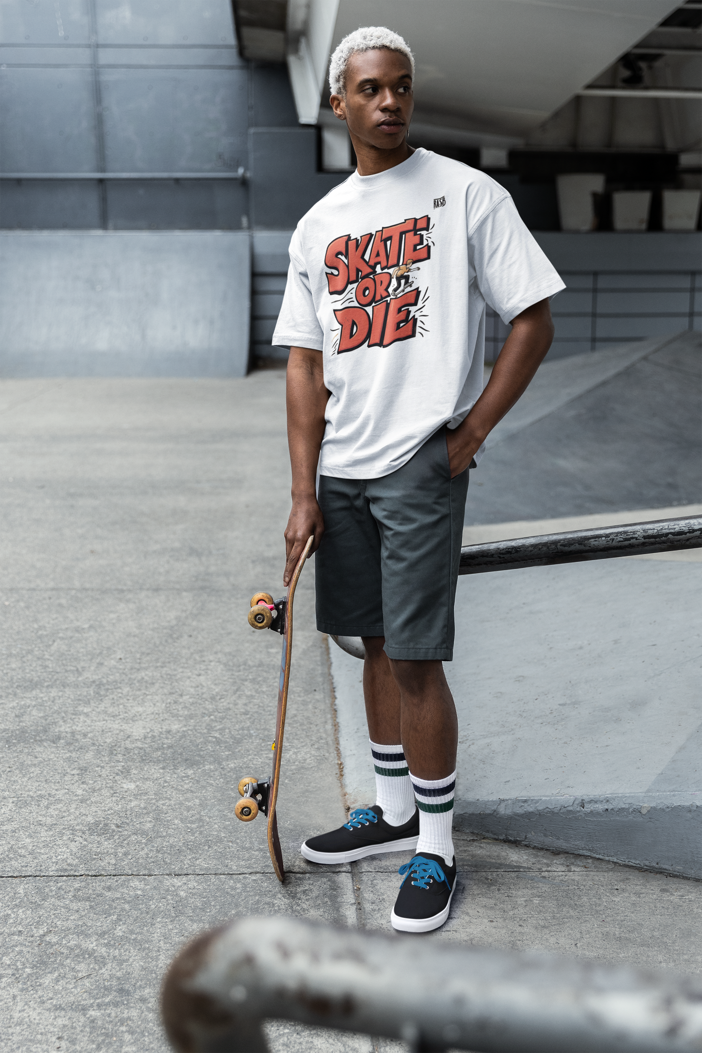 skate or die Tee – Round Neck Drop Shoulder Graphic Printed Oversized Cotton T-shirt